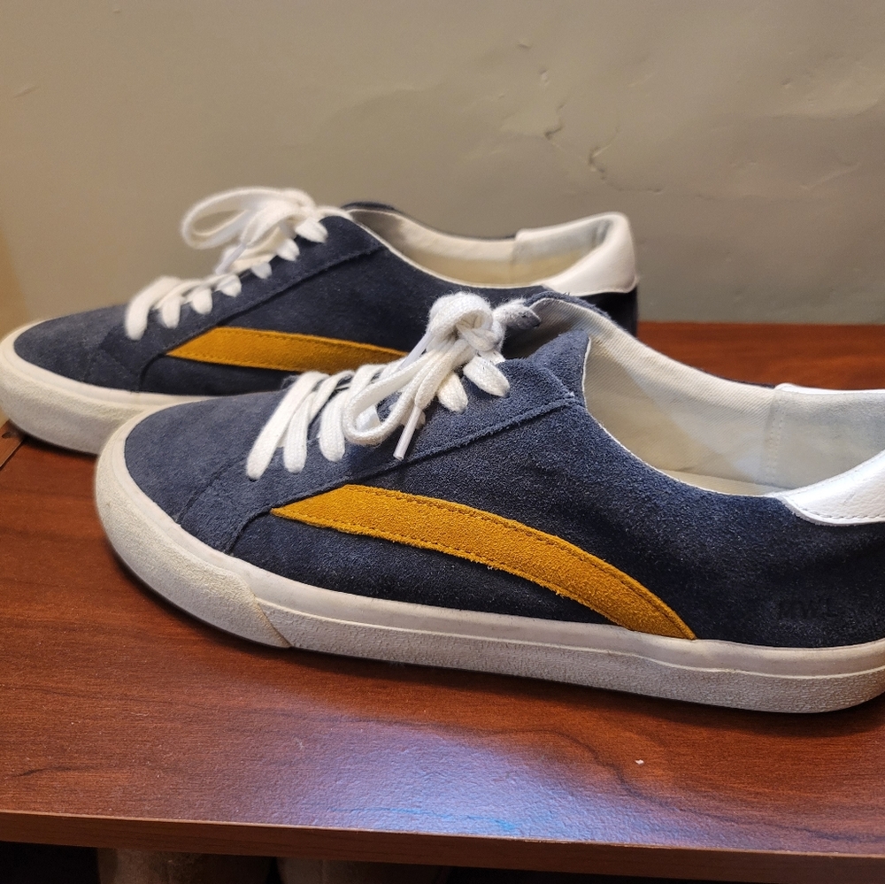 Madewell sneaker size 7 suede